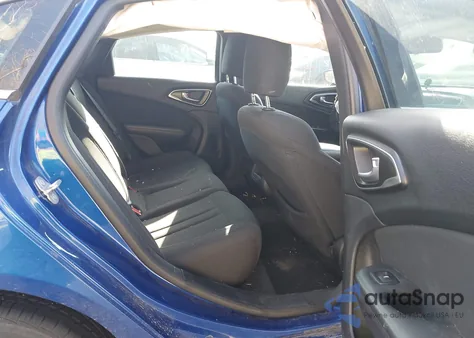 2016 Chrysler 200 Limited из США, поврежденный, VIN 1C3CCCAB1GN160122